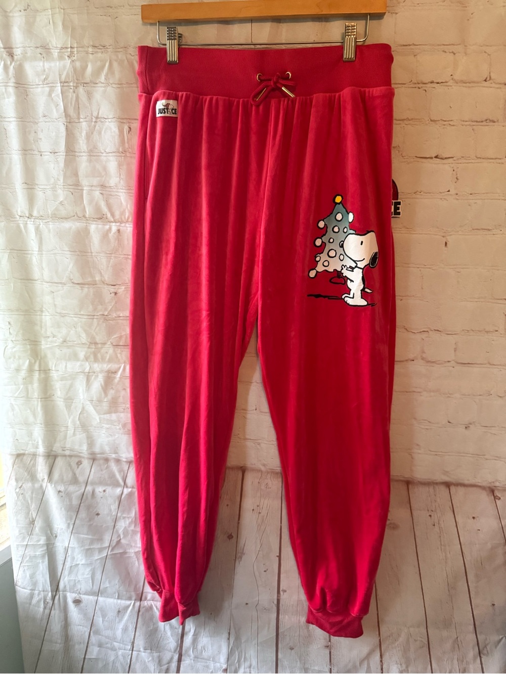 Justice Girls Red Snoopy Holiday Pajama Joggers Pants Size XL (16P/18P)